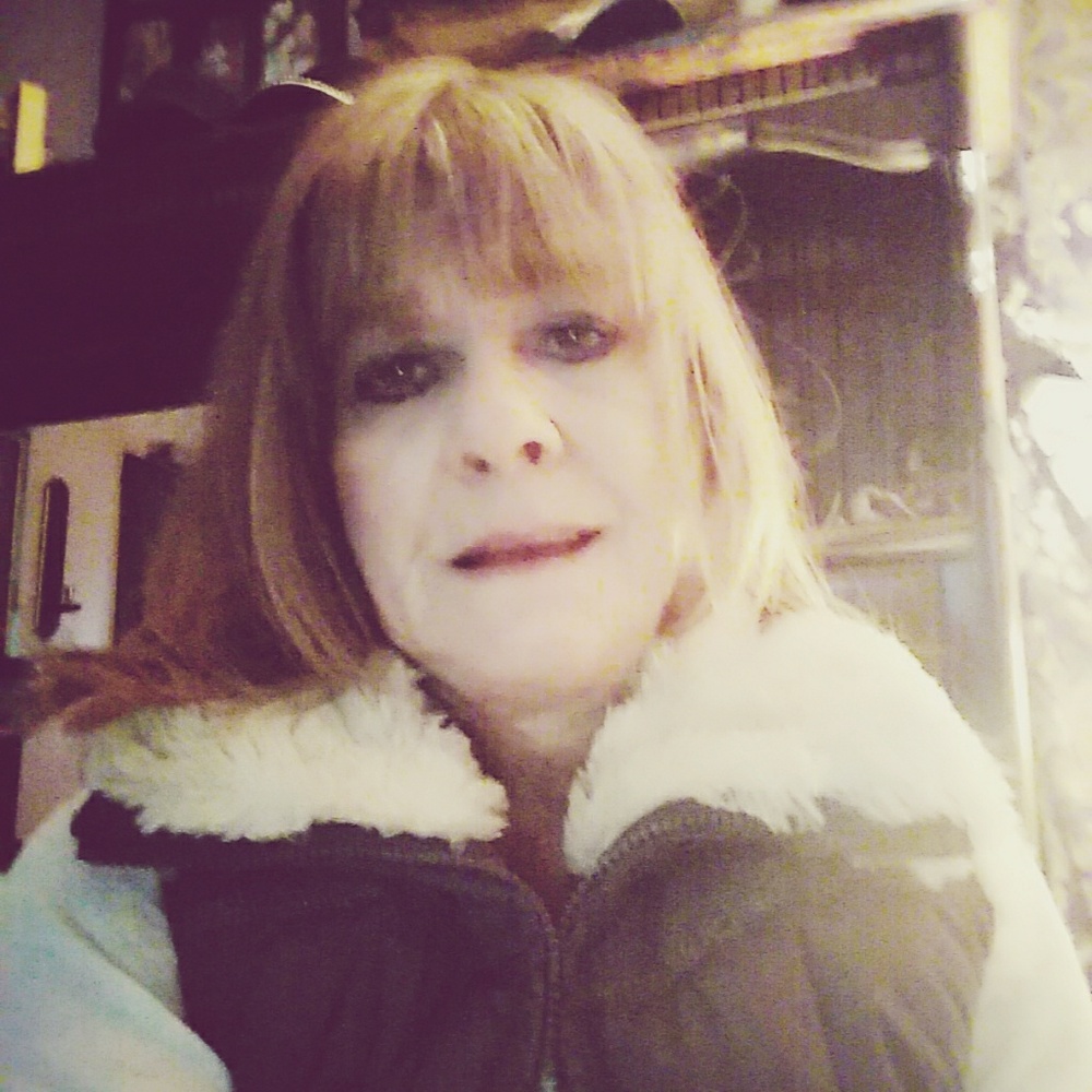 Meet your Posher, Linda